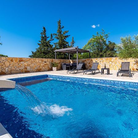 My Dalmatia - Holiday Home Maria With Private Swimming Pool Kakma Exterior foto